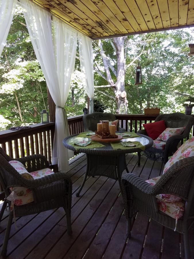 The Perkins House Bed & Breakfast Cornish Exterior photo