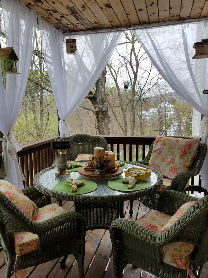 The Perkins House Bed & Breakfast Cornish Exterior photo